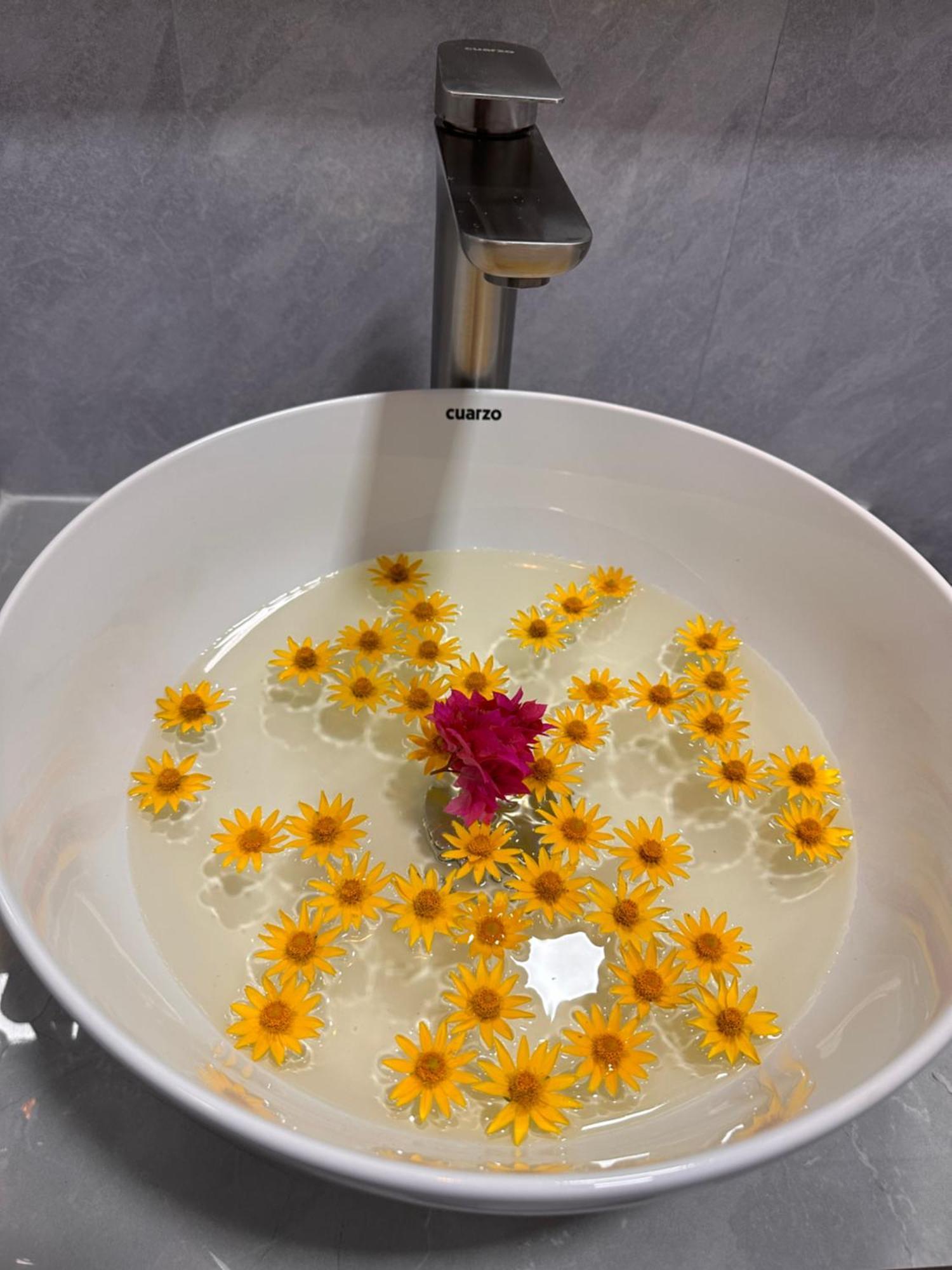 Dhigurah Beach Inn Kültér fotó